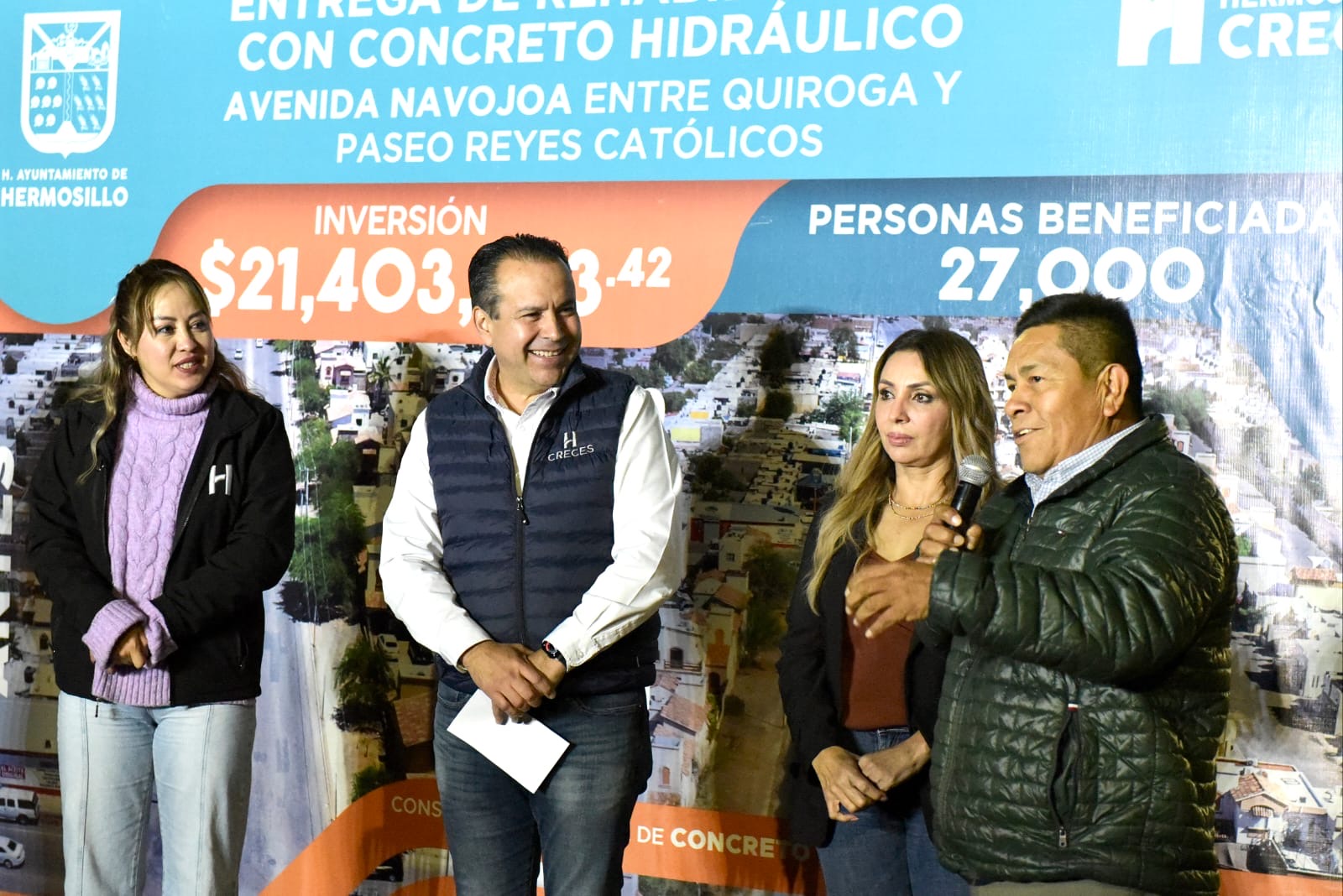 Entrega Toño Astiazarán rehabilitación con concreto hidráulico de