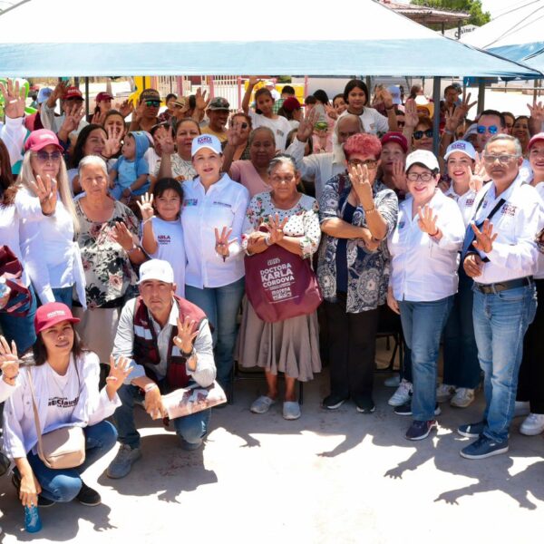 Comunidades de San José y Santa Clara aprueban proyectos de la Doctora Karla Córdova González candidata a la presidencia municipal.